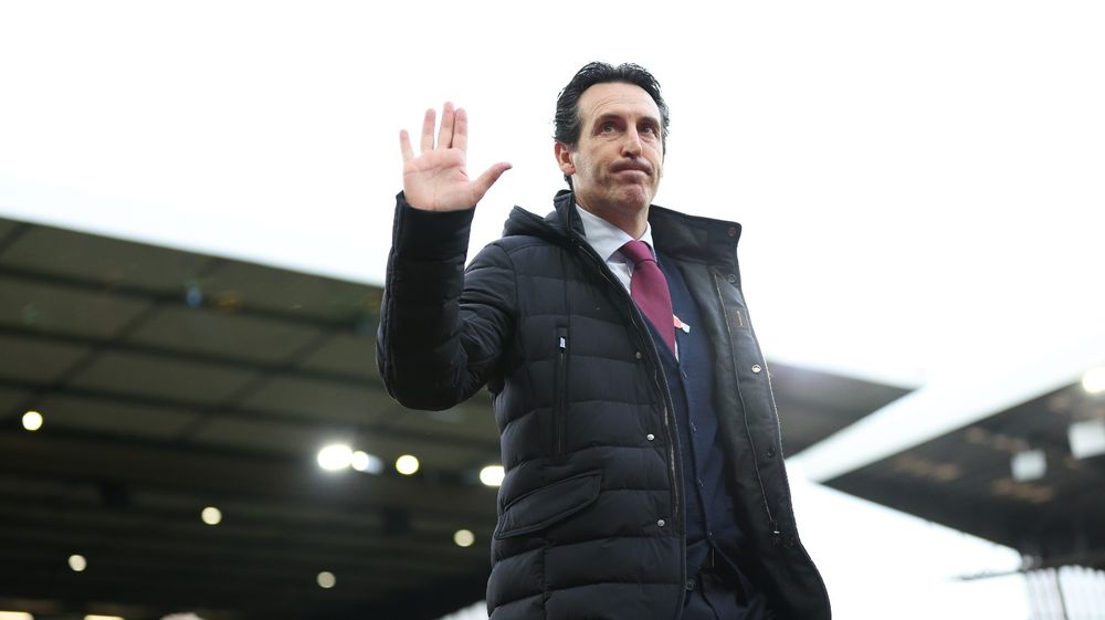 Aston Villa v Manchester United