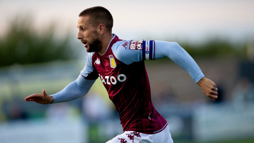  Hourihane joins Blades on loan