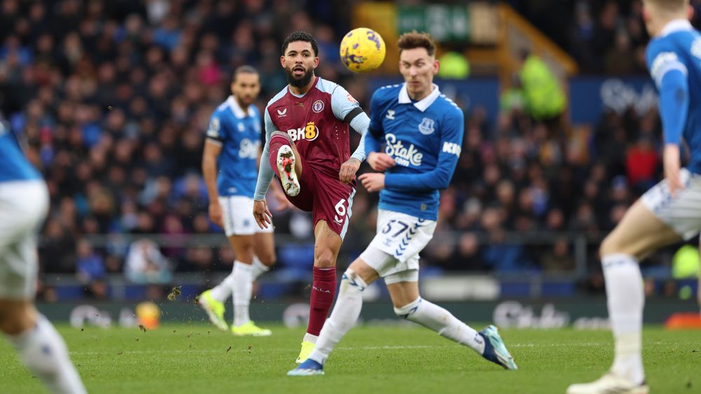 Aston Villa visited Everton in the Premier League on Sunday.
