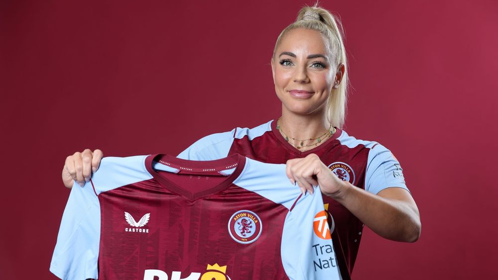 Adriana Leon joins Aston Villa Women! | AVFC