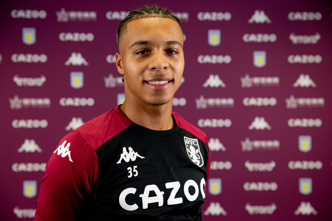 Cameron Archer signs new Villa contract | AVFC