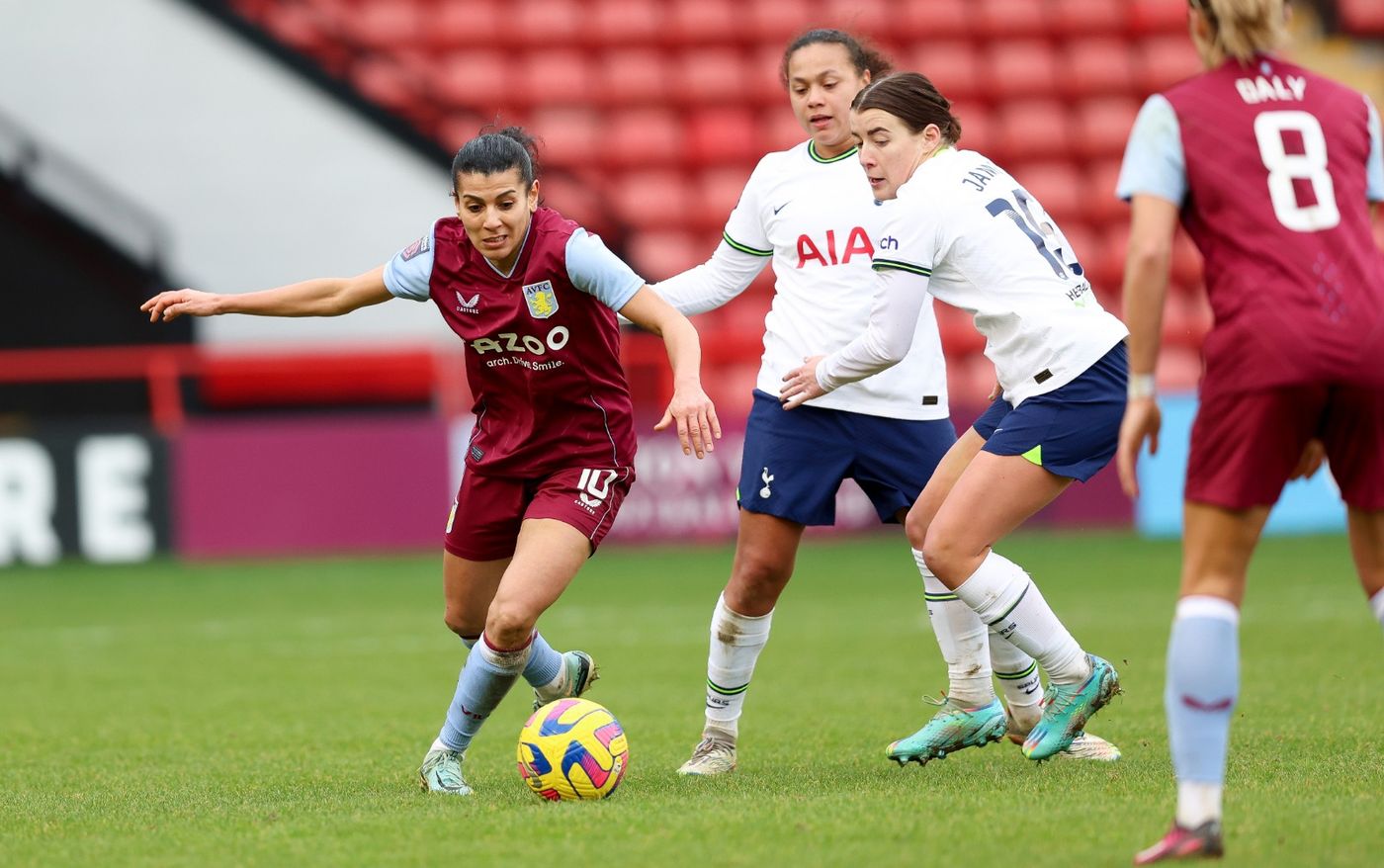 Aston Villa WFC vs Tottenham FC Women live score, H2H and lineups