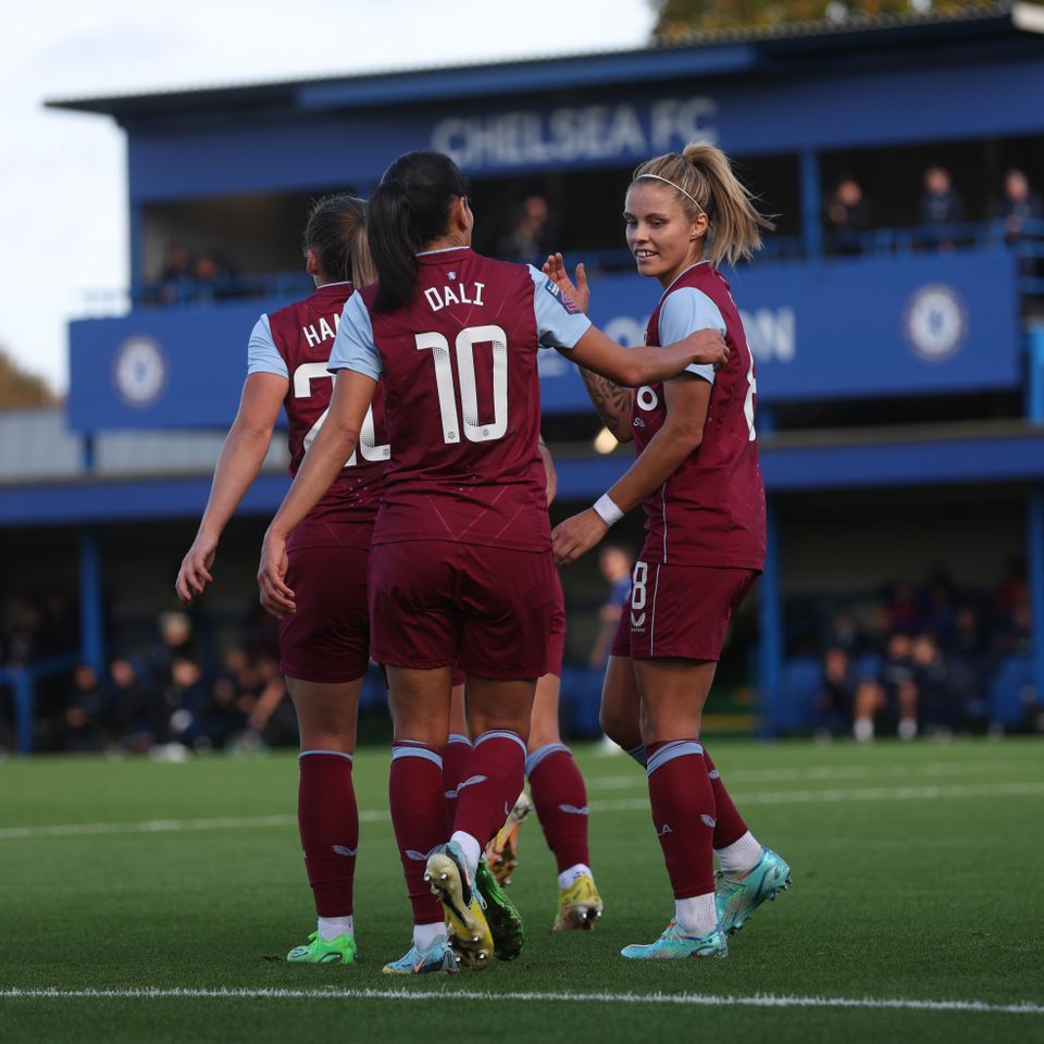 Villa v Reading match preview: Spirit of lionhearted Laursen